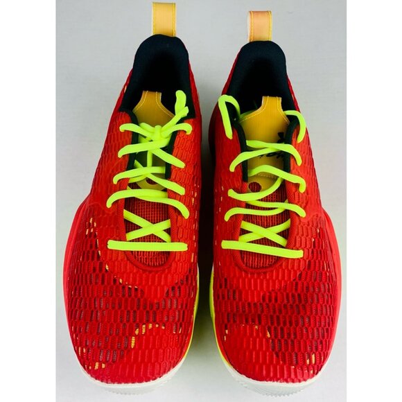 Under Armour Mens Spawn 3 Basketball Shoes Red - Picture 5 of 7